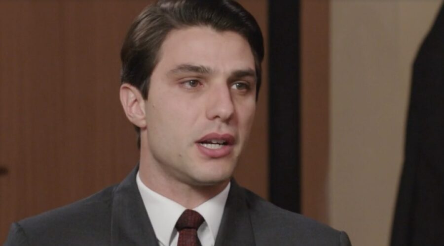 Pietro Masotti (Marcello Barbieri) in una scena della puntata 83 de “Il Paradiso Delle Signore 8”. Credits: Rai.