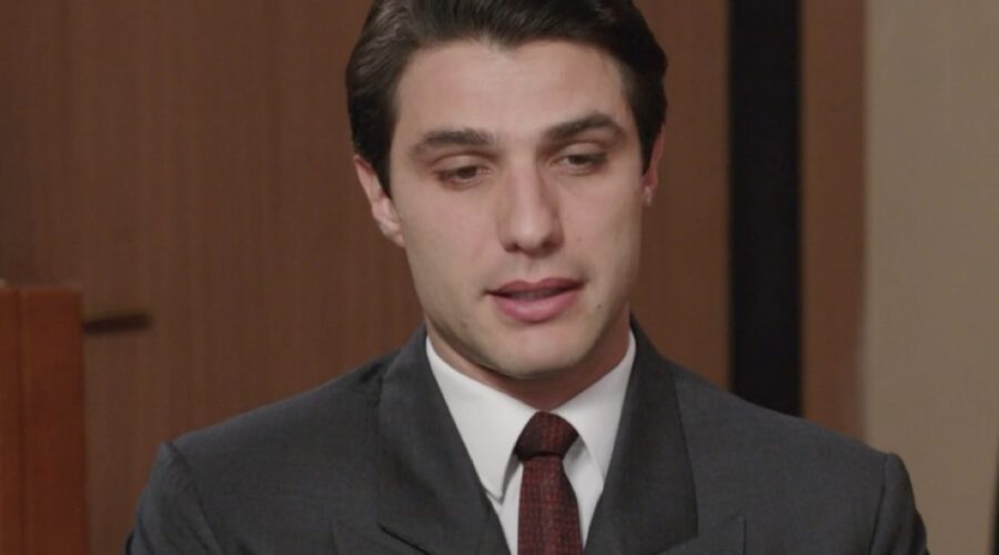 Pietro Masotti (Marcello Barbieri) in una scena della puntata 83 de “Il Paradiso Delle Signore 8”. Credits: Rai.