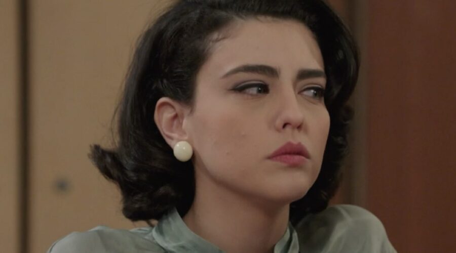 Chiara Russo (Maria Puglisi) in una scena della puntata 128 de “Il Paradiso Delle Signore 8”. Credits: Rai.