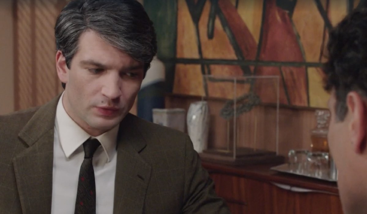 Filippo Scarafia (Roberto Landi) in una scena della puntata 6 de “Il Paradiso Delle Signore 8”. Credits: Rai.