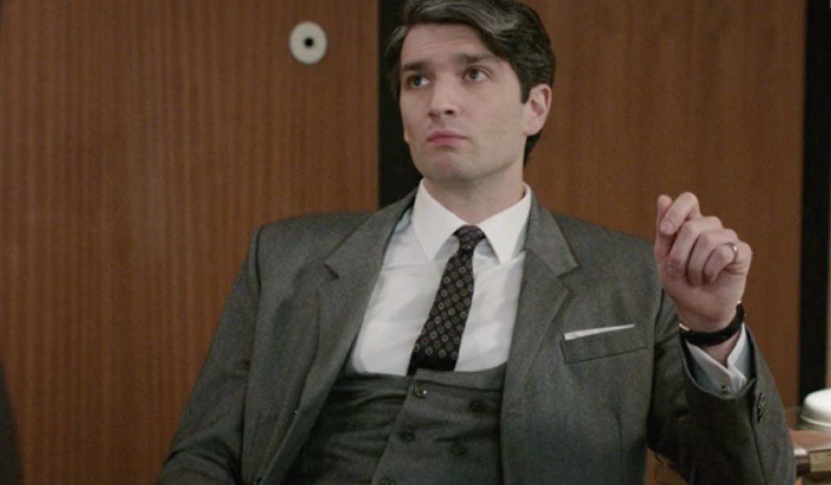 Filippo Scarafia (Roberto Landi) in una scena della puntata 129 de “Il Paradiso Delle Signore 8”. Credits: Rai.