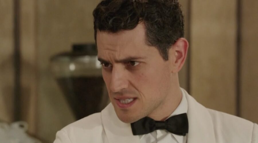 Emanuel Caserio (Salvatore Amato) in una scena della puntata 83 de “Il Paradiso Delle Signore 8”. Credits: Rai.