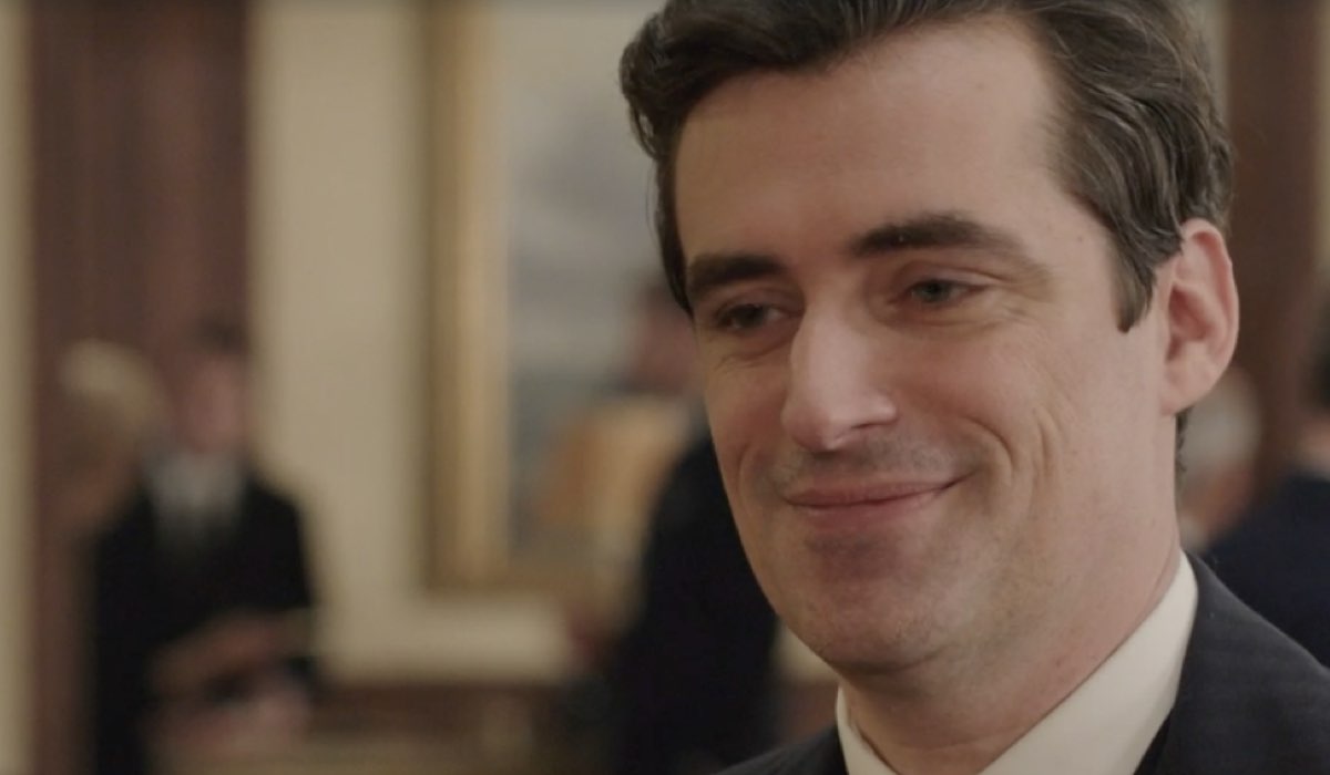 Flavio Parenti (Tancredi Di Sant'Erasmo) in una scena della puntata 142 de “Il Paradiso Delle Signore 8”. Credits: Rai.