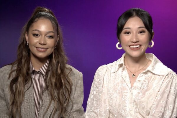 Da sinistra: Kassius Nelson e Yuyu Kitamura nell'intervista per “Dead Boy Detectives”. Credits: Cattura schermo/Tvserial.it.