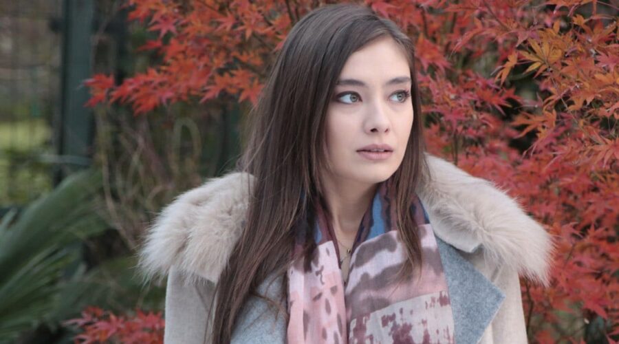 Neslihan Atagül (Nihan) in una scena di “Endless Love”. Credits: RTI Mediaset.