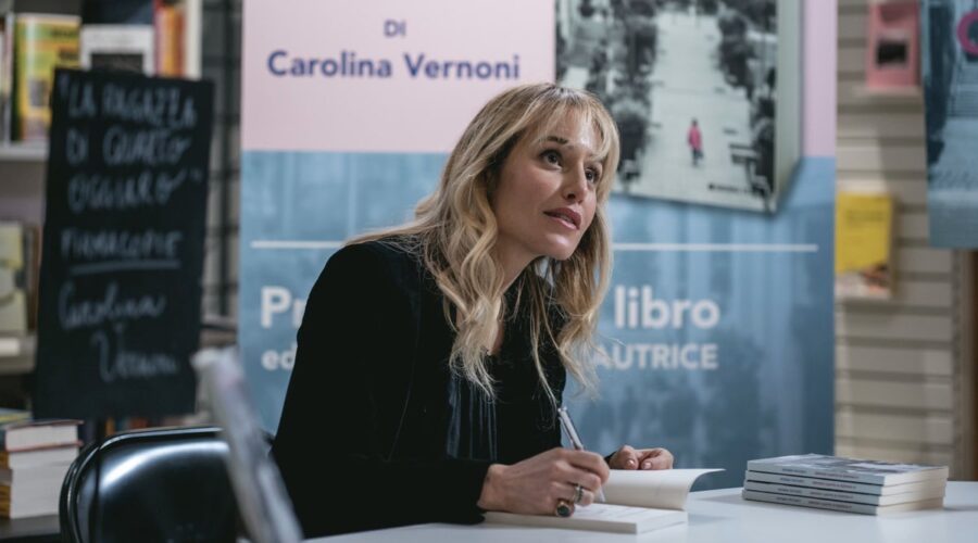 Alice Arcuri in una scena de “Il Clandestino”. Credits: Giulia Bertini/IIF/Rai.