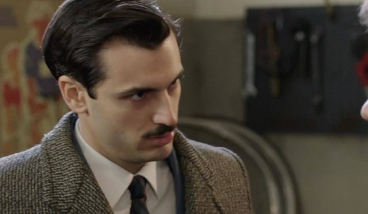 Elia Tedesco (Vito Lamantia) in una scena della puntata 137 de “Il Paradiso Delle Signore 8”. Credits: Rai.