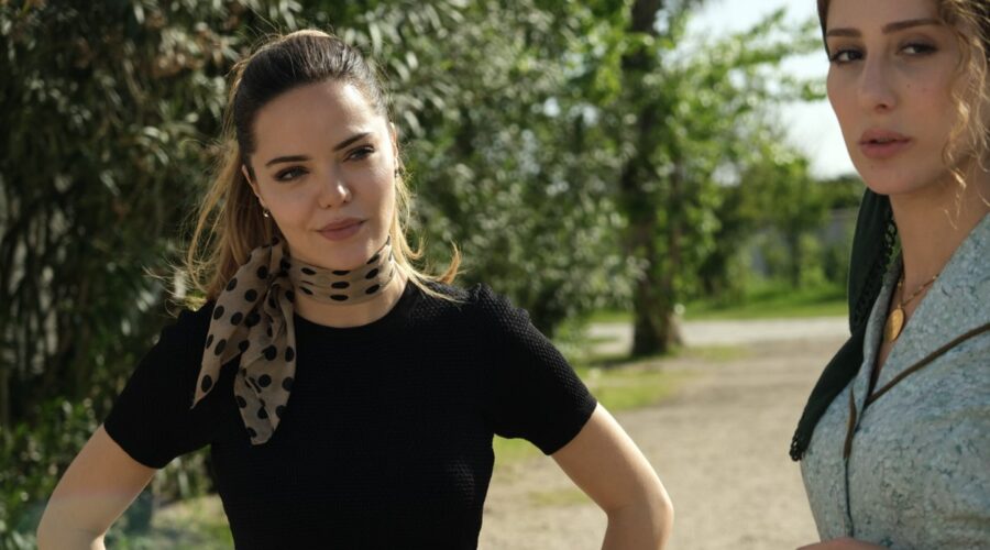 Hilal Altinbilek (Züleyha) in una scena di “Terra Amara”. Credits: RTI Mediaset.