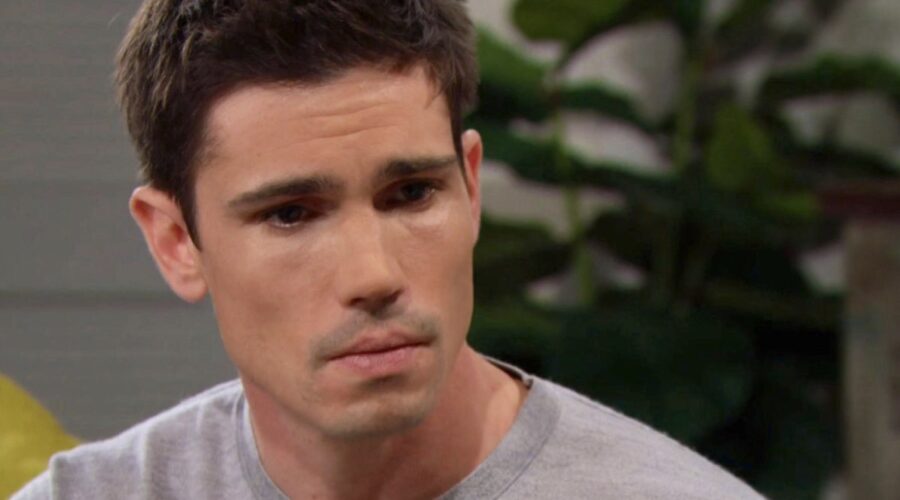 Tanner Novlan (John 'Finn' Finnegan) in una scena di “Beautiful”. Credits: Cattura schermo/BBL Distribution/RTI Mediaset.