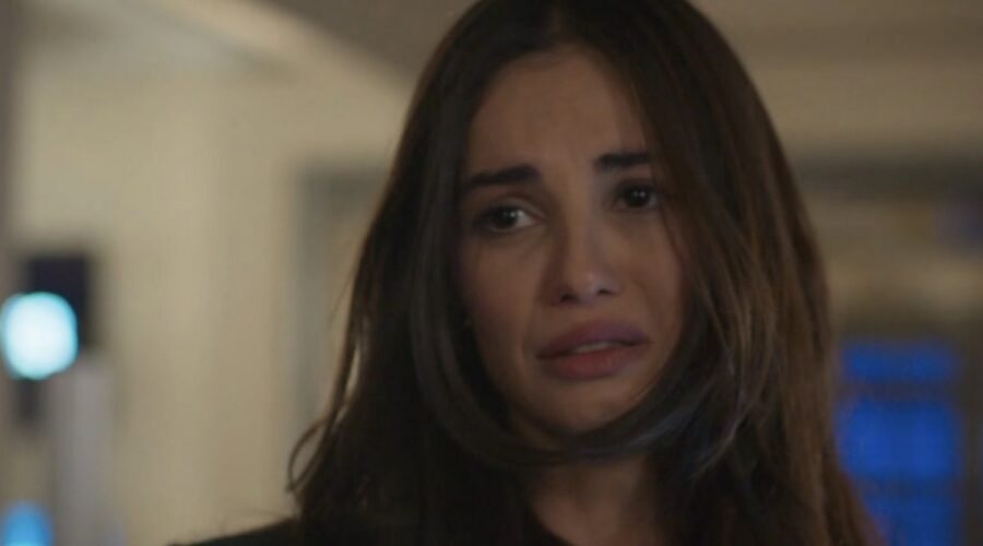 Francesca Chillemi (Viola Vitale) in una scena dell'episodio 5 di “Viola come il mare 2”. Credits: Mediaset.