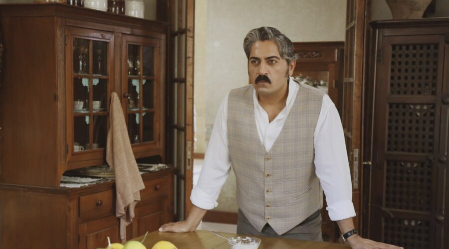 Bülent Polat (Gaffur Taskin) in una scena di “Terra Amara”. Credits: RTI Mediaset.