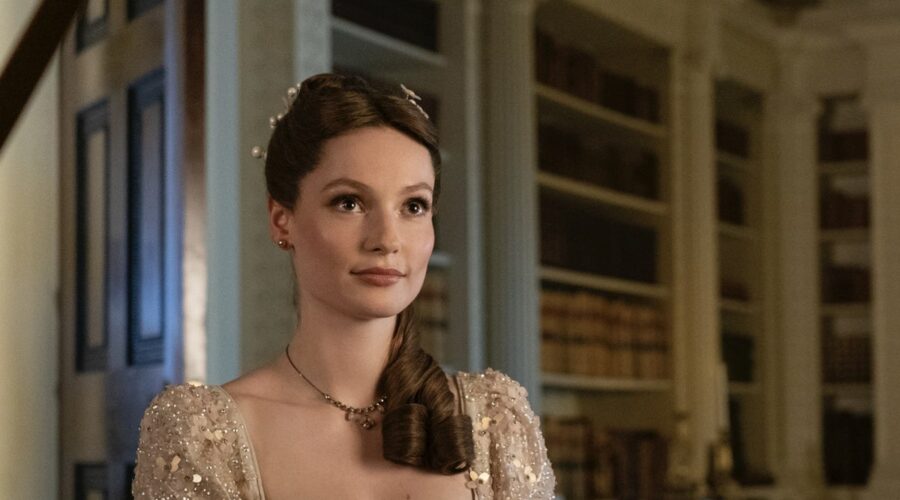 Hannah Dodd (Francesca Bridgerton) in una scena dell'episodio 2 di “Bridgerton 3”. Credits: Liam Daniel/Netflix © 2024.