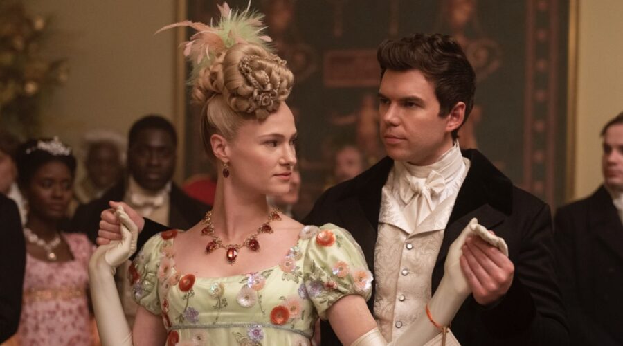 Jessica Madsen (Cressida Cowper) e Luke Newton (Colin Bridgerton) nell'episodio 8 di “Bridgerton 2”. Credits Liam Daniel/Colin Hutton/Netflix © 2022.