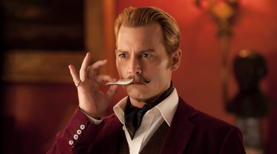 Johnny Depp (Charlie Mortdecai) in una scena di “Mortdecai”. Credits: Adler Entertainment/Serially.