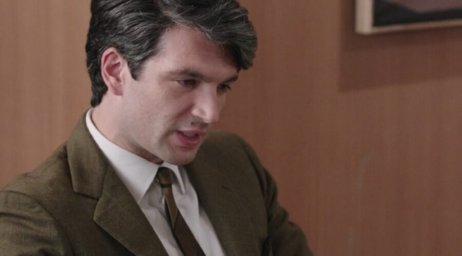 Filippo Scarafia (Roberto Landi) in una scena della puntata 30 de “Il Paradiso Delle Signore 8”. Credits: Rai.