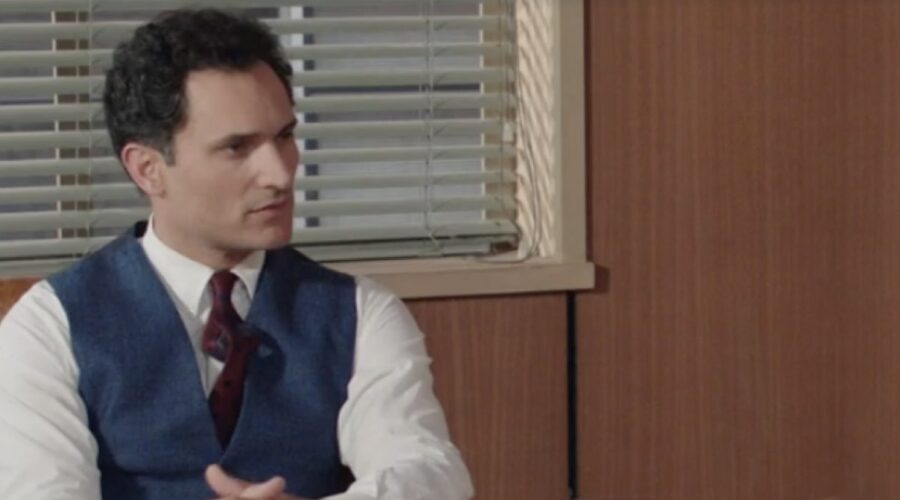 Alessandro Tersigni (Vittorio Conti) in una scena della puntata 6 de “Il Paradiso Delle Signore 8”. Credits: Rai.