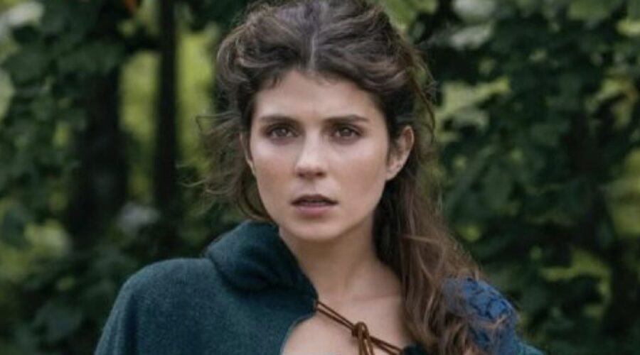 Emily Bader In My Lady Jane Credits Prime Video