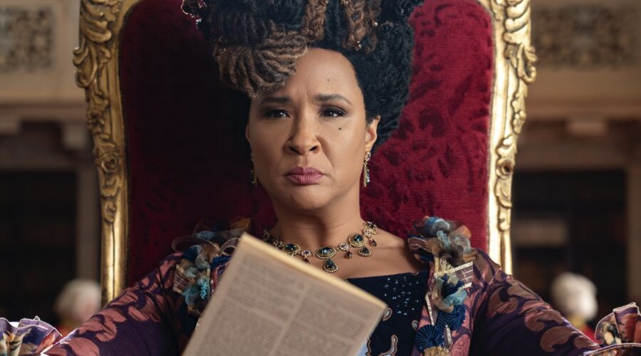 Golda Rosheuvel (Regina Carlotta) in una scena dell'episodio 7 di “Bridgerton 3”. Credits: Liam Daniel/Netflix © 2024.
