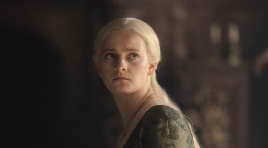 Phia Saban In Una Scena Di House Of The Dragon 2 Credits Sky E Now