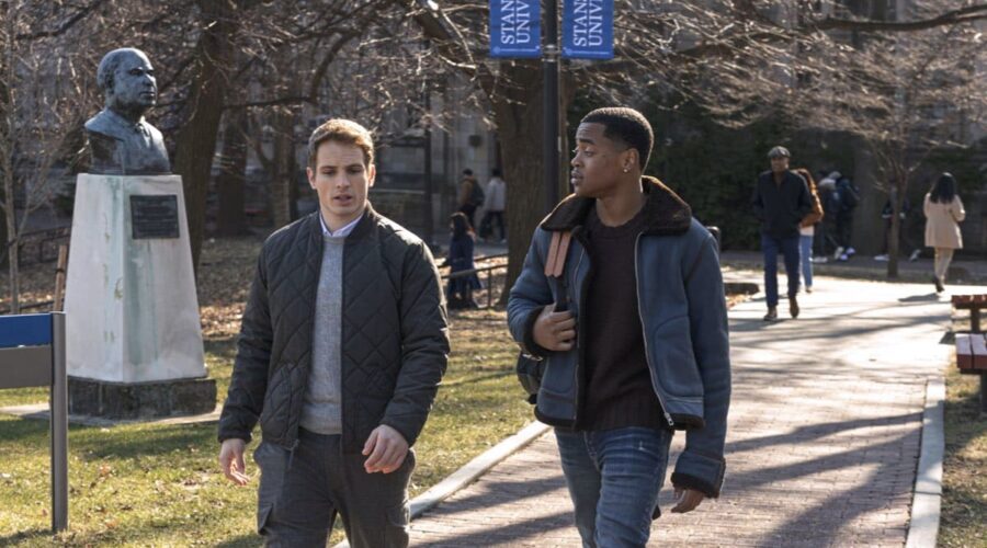 Da sinistra: Gianni Paolo(Brayden Weston) e Michael Rainey Jr.(Tariq St. Patrick) in una scena di “Power Book II: Ghost” per la quarta stagione. Credits: Starz.