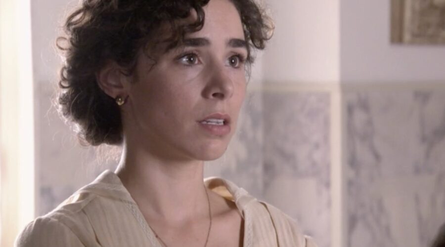 Candela Serrat (Celia Silva Torrealba) in una scena della puntata 143 di “Sei Sorelle”. Credits: Rai.