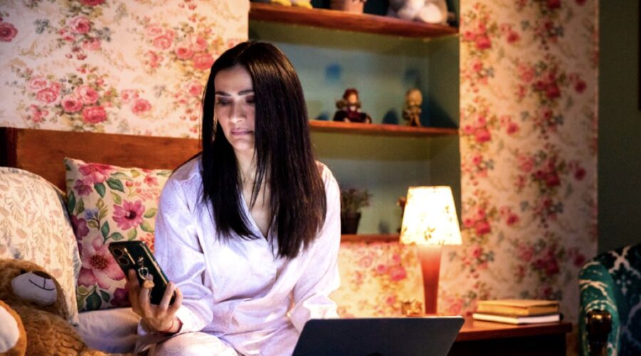 Ana María Orozco In Betty La Fea La Storia Continua Credits Prime Video