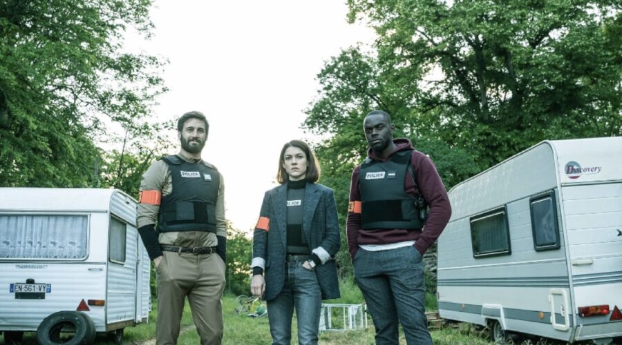 Guillaume Labbé, Olivia Ross, And Narcisse Mame In Trauma (2019) Credits Raiplay