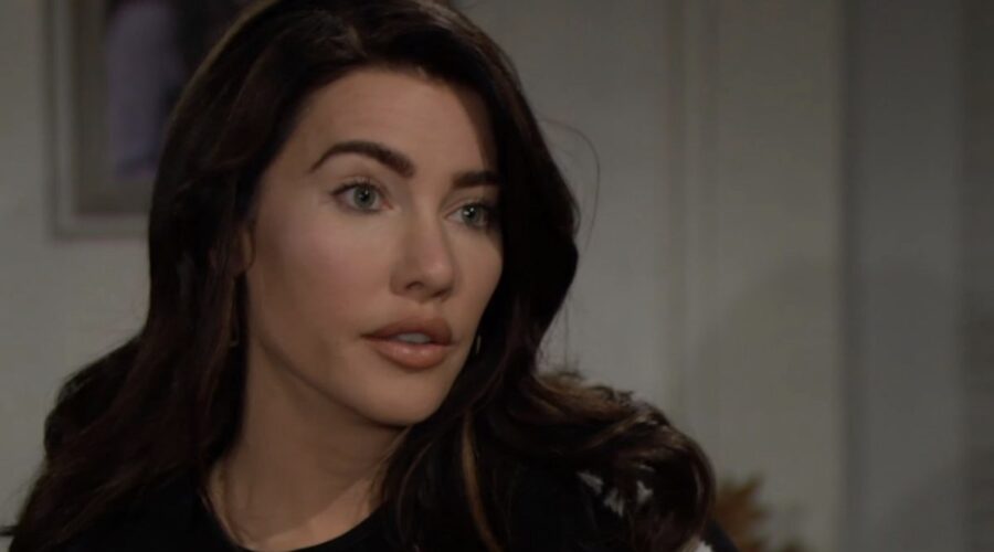 Jacqueline MacInnes Wood (Steffy Forrester) in una scena di “Beautiful”. Credits: Cattura schermo/BBL Distribution/RTI Mediaset.