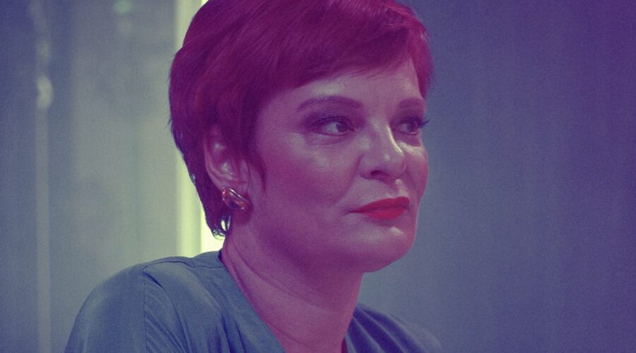 Martha Plimpton In La Costa Del Crimine (2023) Credits Sky