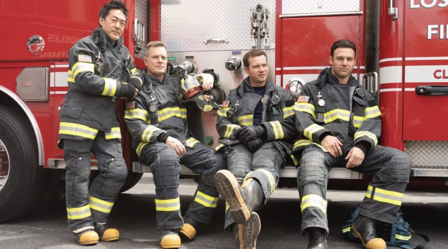 Un posato di gruppo per “9-1-1 7”. Credits: Disney+/Star.