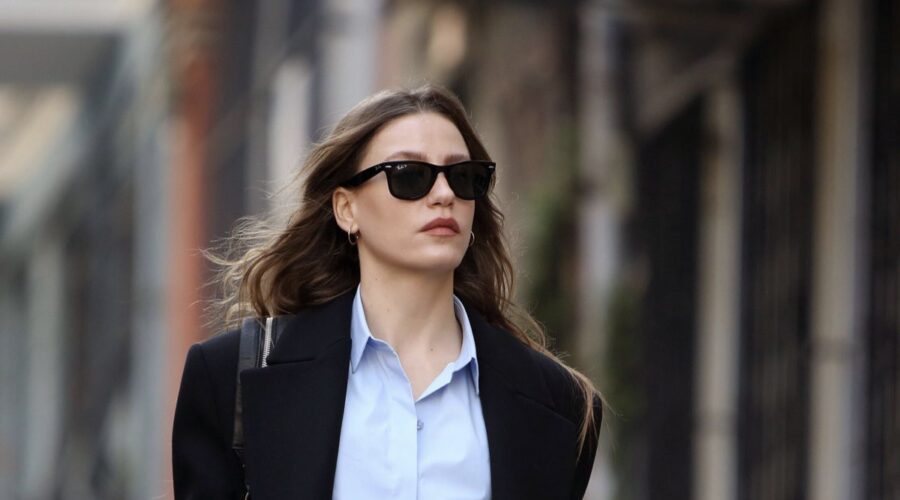 Serenay Sarikaya (Devin) in “The Family”. Credits: RTI Mediaset.