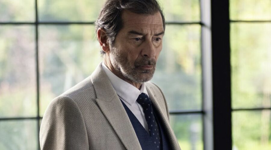 Ugur Polat (Yekta Tilmen) in una scena di “Segreti di famiglia”. Credits: RTI Mediaset.