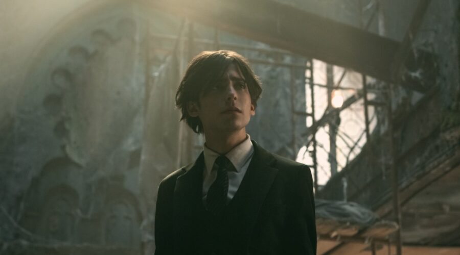 Aidan Gallagher (Cinque) in un episodio di “The Umbrella Academy” Credits: Christos Kalohoridis/Netflix © 2024.