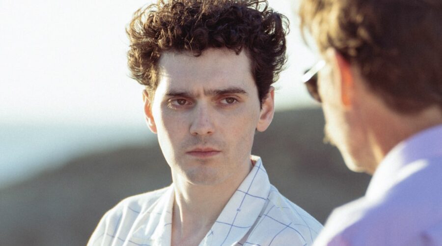 Jack Rowan Nel Primo Episodio De La Costa Del Crimine Credits Sky
