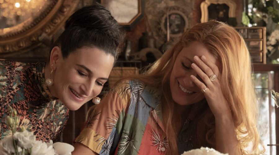 Jenny Slate E Blake Lively In It Ends With Us Credits Sony