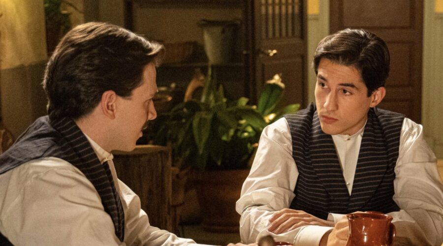 Marcos Orengo (Feliciano), Mario García (Salvador Romea) In La Promessa Credits Rete In Rete