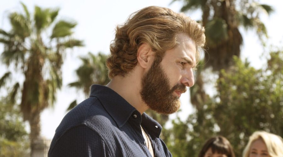 Furkan Palali (Fikret Fekeli) in “Terra Amara”. Credits: RTI Mediaset.