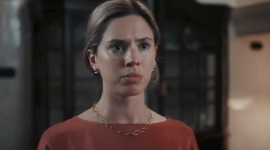 Delfina Chaves (Maxima) in una scena dal trailer di “Maxima”, Credits: Millstreet Films/Fotogramma da YouTube.