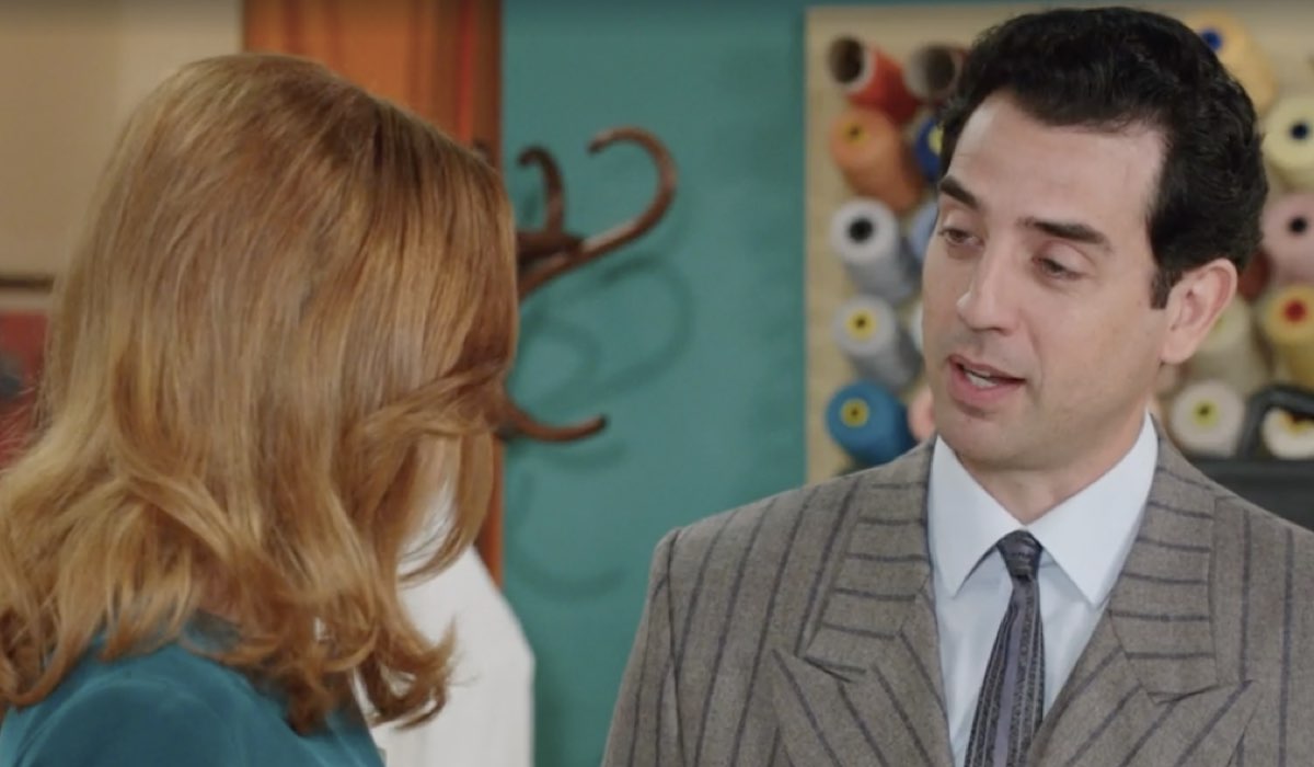 Da sinistra: Ilaria Maren (Delia Bianchetti) e Luca Ferrante (Gianlorenzo Botteri) in una scena della puntata 1 de “Il Paradiso Delle Signore 9”. Credits: Rai.