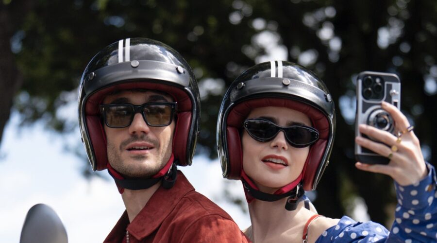 Eugenio Franceschini - Marcello - E Lily Collins - Emily - In Emily In Paris 4 Parte 2 Credits Netflix