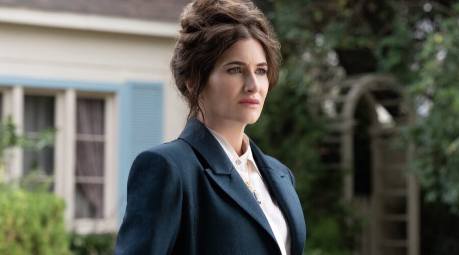 Kathryn Hahn “agatha Harkness” In Agatha All Along Credits Disney Plus