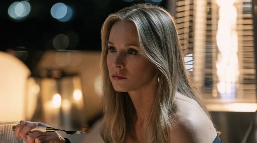 Nobody Wants This. Kristen Bell As Joanne In Episode 101 Of Nobody Wants This. Cr. Hopper Stone Netflix