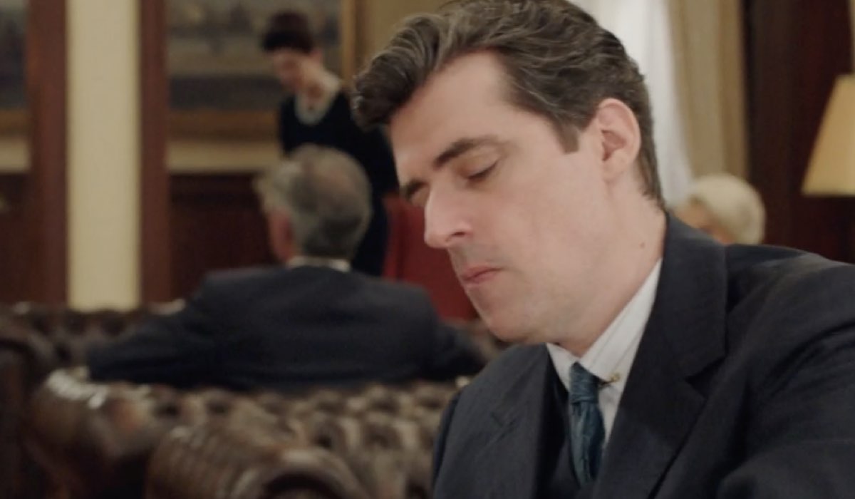 Flavio Parenti (Tancredi Di Sant'Erasmo) in una scena della puntata 1 de &ldquo;Il Paradiso Delle Signore 9&rdquo;. Credits: Rai.