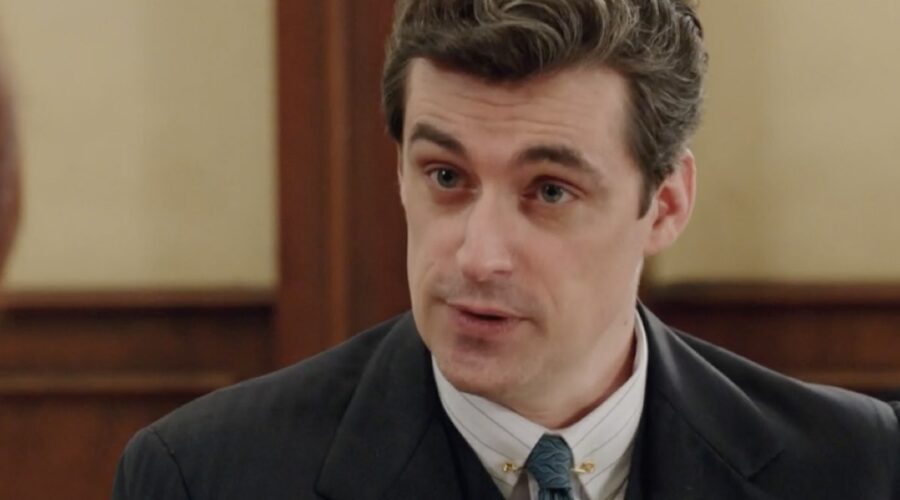 Flavio Parenti (Tancredi Di Sant'Erasmo) in una scena della puntata 1 de “Il Paradiso Delle Signore 9”. Credits: Rai.