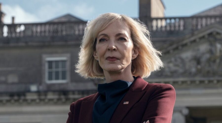 The Diplomat. Allison Janney Nel Ruolo Di Grace Penn Nell'episodio 206 Di The Diplomat. Cr. Alex Bailey Netflix