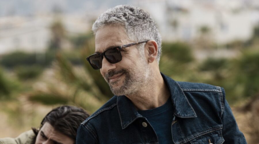 Giuseppe Fiorello (Fabrizio Corsaro) in una scena de “I Fratelli Corsaro“. Credits: Mediaset.