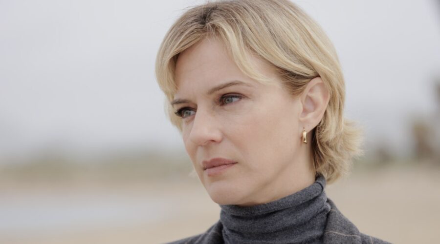 Antonia Liskova (Serena) in una scena de 