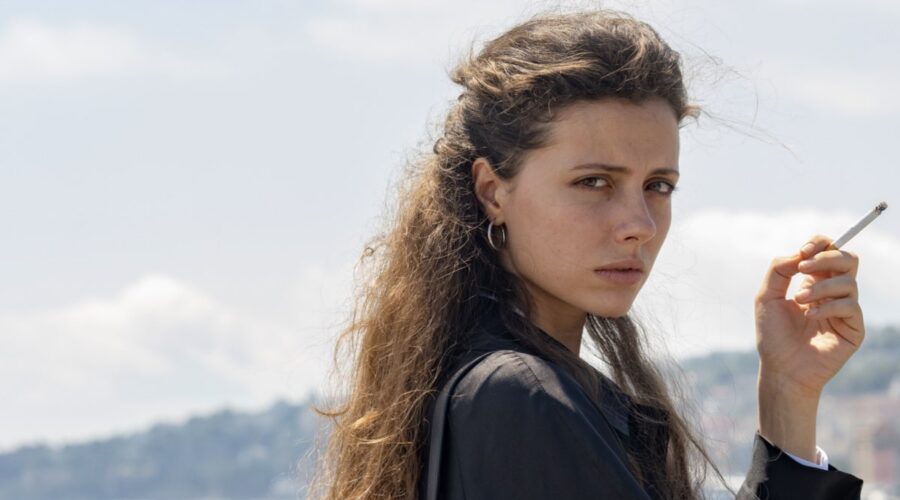 Celeste Dalla Porta in una scena di “Parthenope” di Paolo Sorrentino. Credits Foto: Gianni Fiorito.