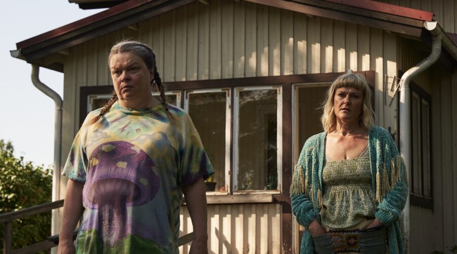 Elina Knihtila E Pirjo Lonka In 100 Litri Di Birra Credits I Wonder Pictures