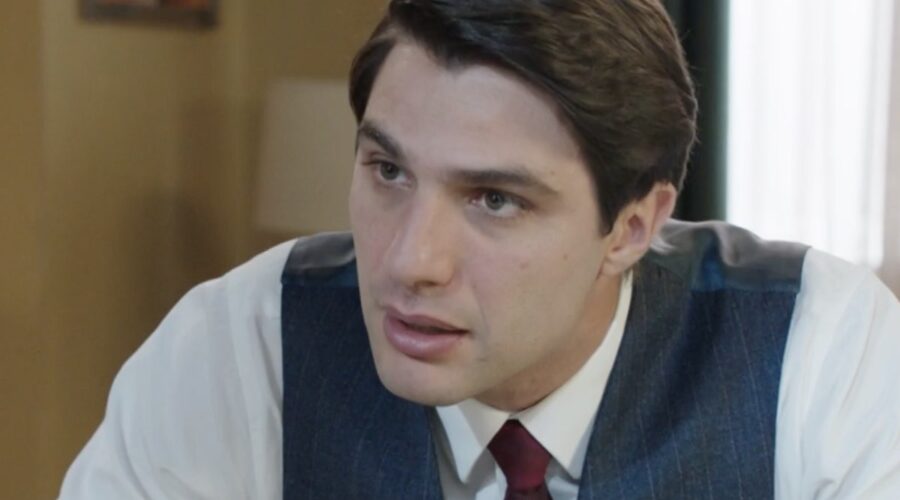 Pietro Masotti (Marcello Barbieri) in una scena della puntata 48 de “Il Paradiso Delle Signore 9”. Credits: Rai.